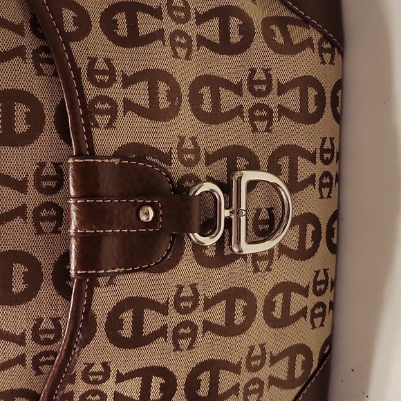 Vintage Etienne Aigner Logo Purse Shoulder Bag 5 Compartment 8x14 - Picture 2 of 9